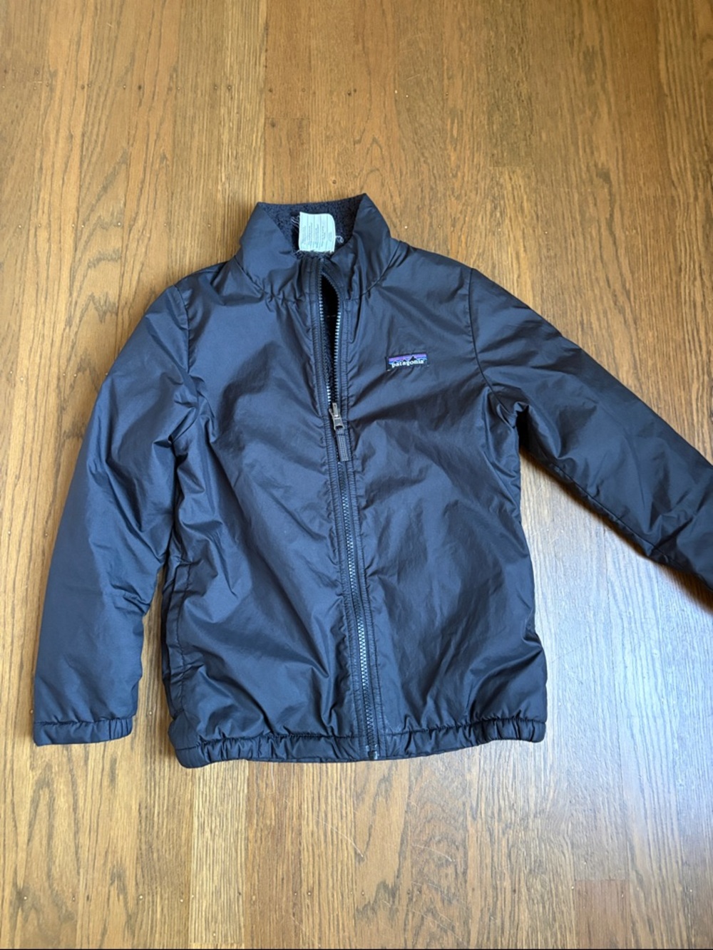 Patagonia Kids Black Puffer Jacket size 7-8